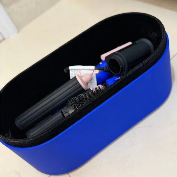 Dyson Airwrap Styler Special Edition - Picture 5 of 6